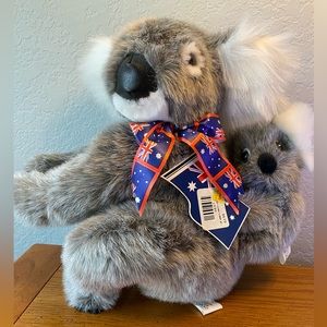 NWT koala bear mom with baby stuffed animal💕